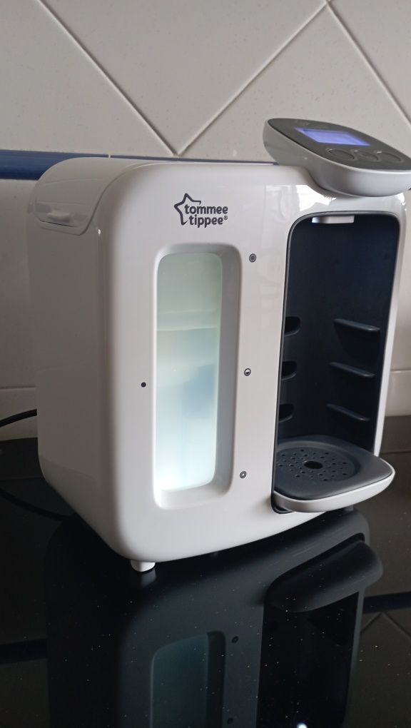Tommee Tippee day&night preparação biberão