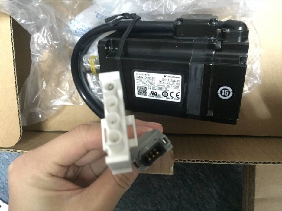Yaskawa , Сервоприводи , Продукція Яскава , Яскава , SGMJV-04AAA61