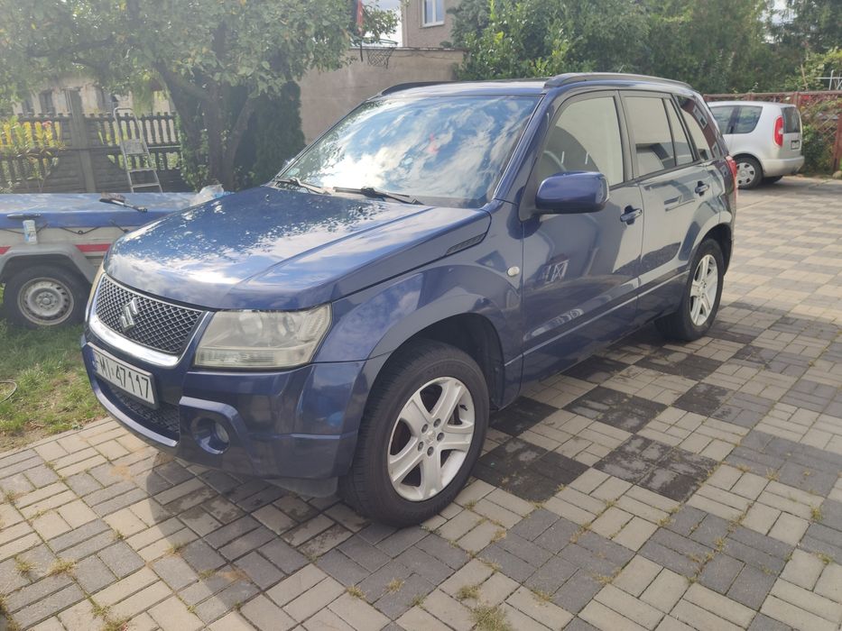 Suzuki Grand Vitara 2.0 LPG • 4x4 • Hak • Klimatronic