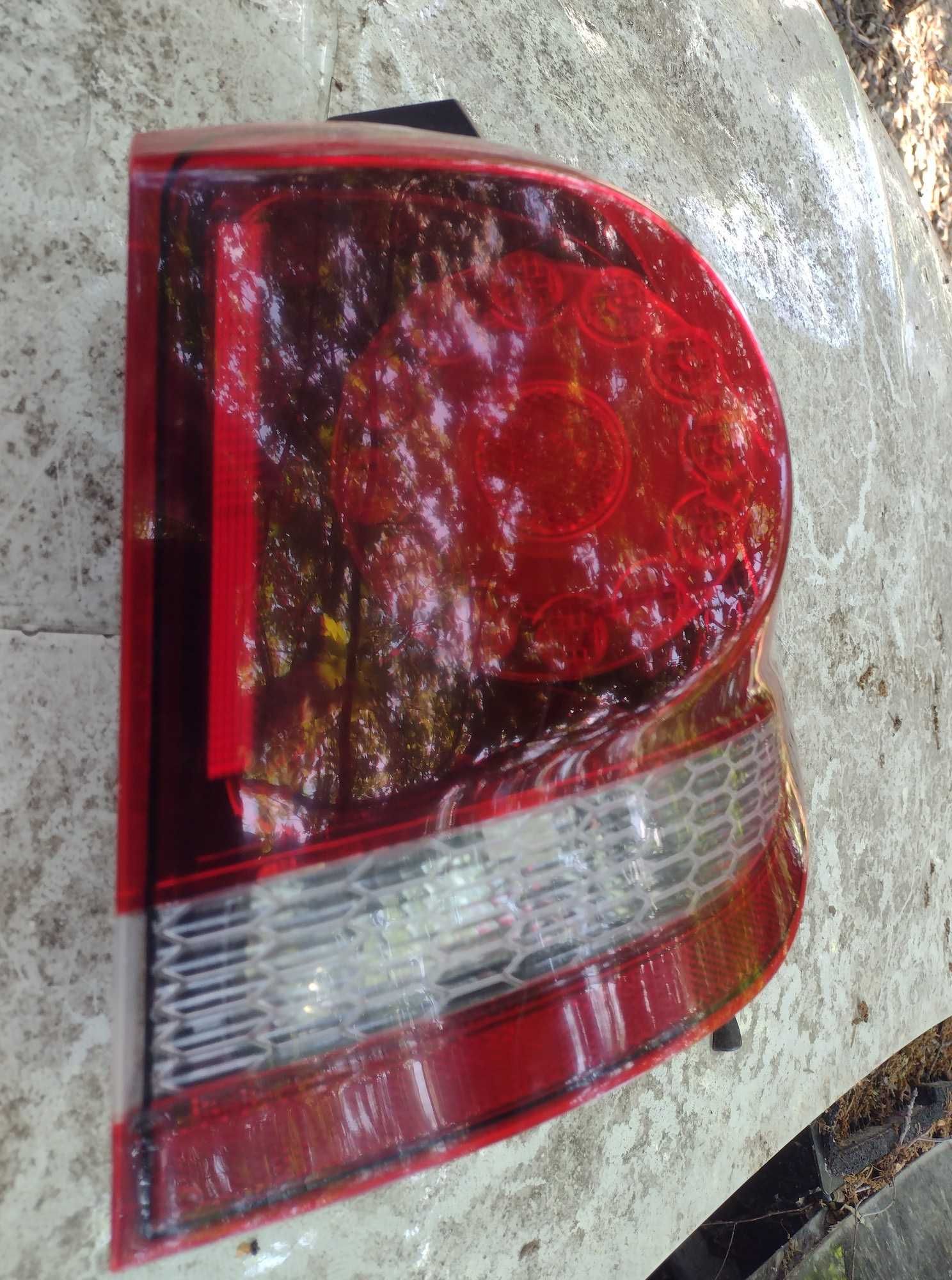 Dodge Journey Crossroad Freemont 11- lampa prawa tylna tył LED