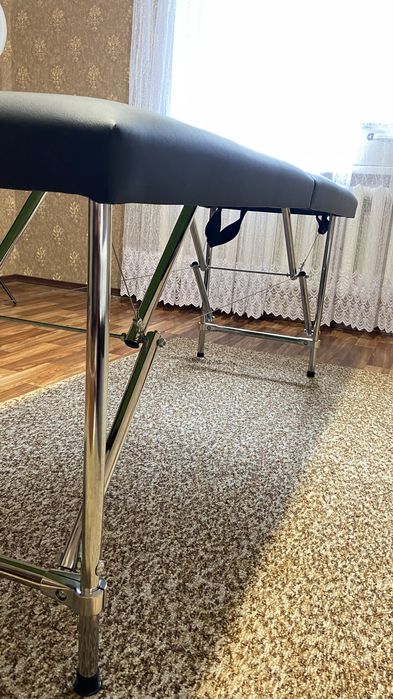Кушетка для косметолога , лешмейкера