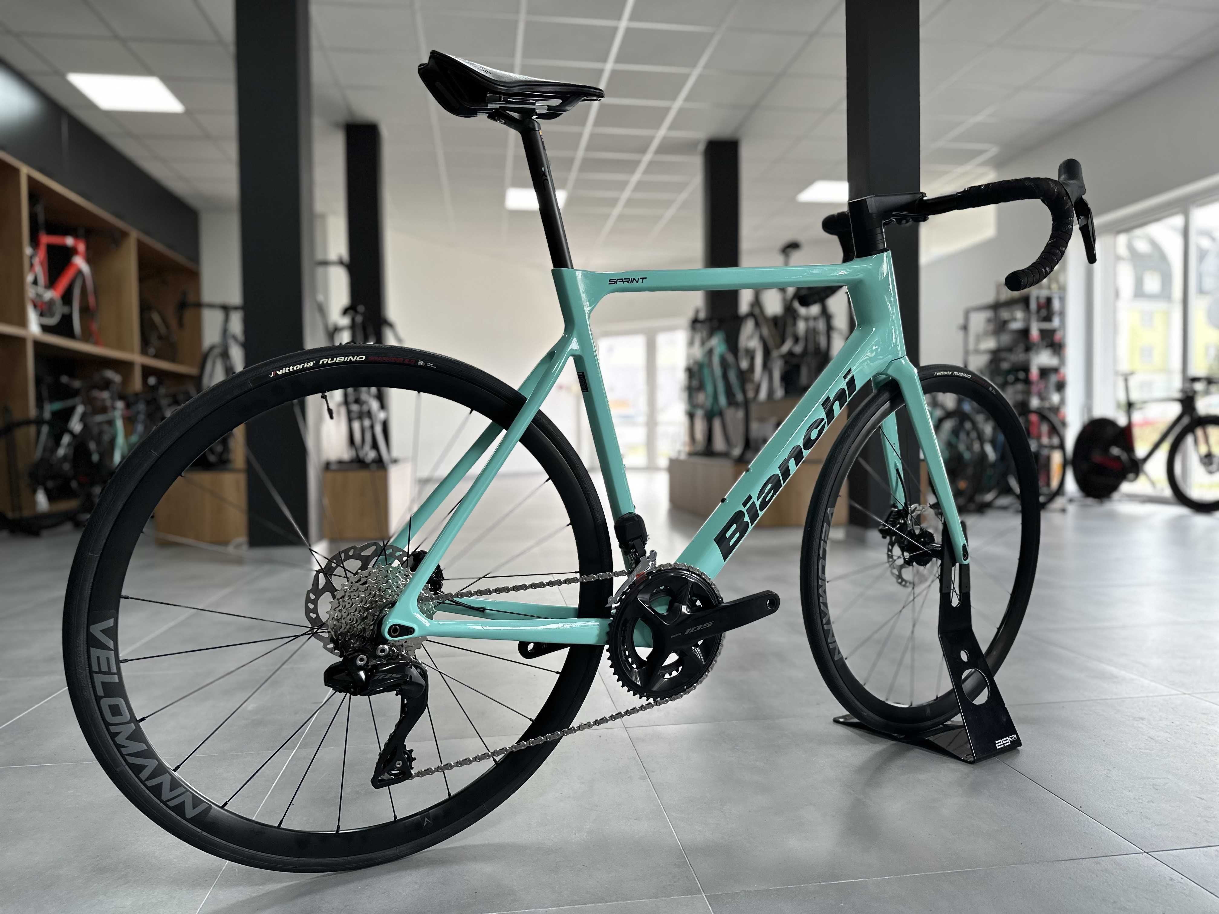 Rower szosowy Bianchi Sprint, rozmiary 50, 53, 57 cm