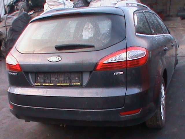 Ford Mondeo Mk4 kombi Tylko lampa alufelgi ćwiartka  Kod lakieru X6