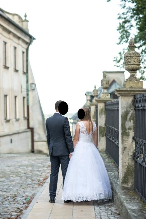 SUKNIA ŚLUBNA śnieżna biel princessa księżniczka stan idealny