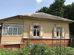 Продам в ЦЕНТРЕ города тёплый и крепкий дом в Новгород - Северском.