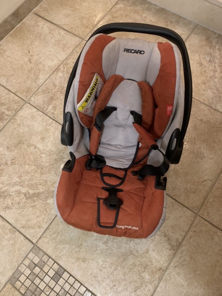 Автокресло детское RECARO Young Profi plus