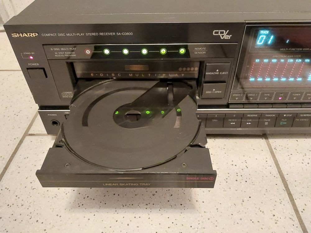 SHARP SA-CD800 Amplituner Compact Disc Multi Play Stereo Receiver 380W
