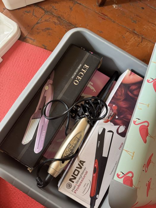 Вирівнювачі,Плойка,Гафрі плойка,LDI лампа.