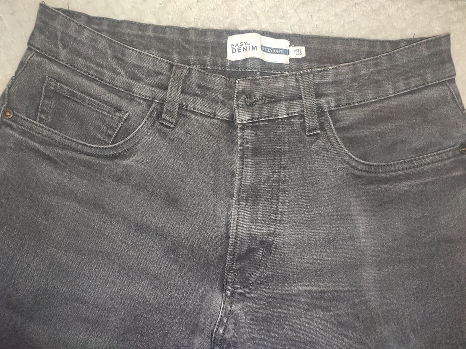 Продам джинси EASY DENIM Straight W32/L30