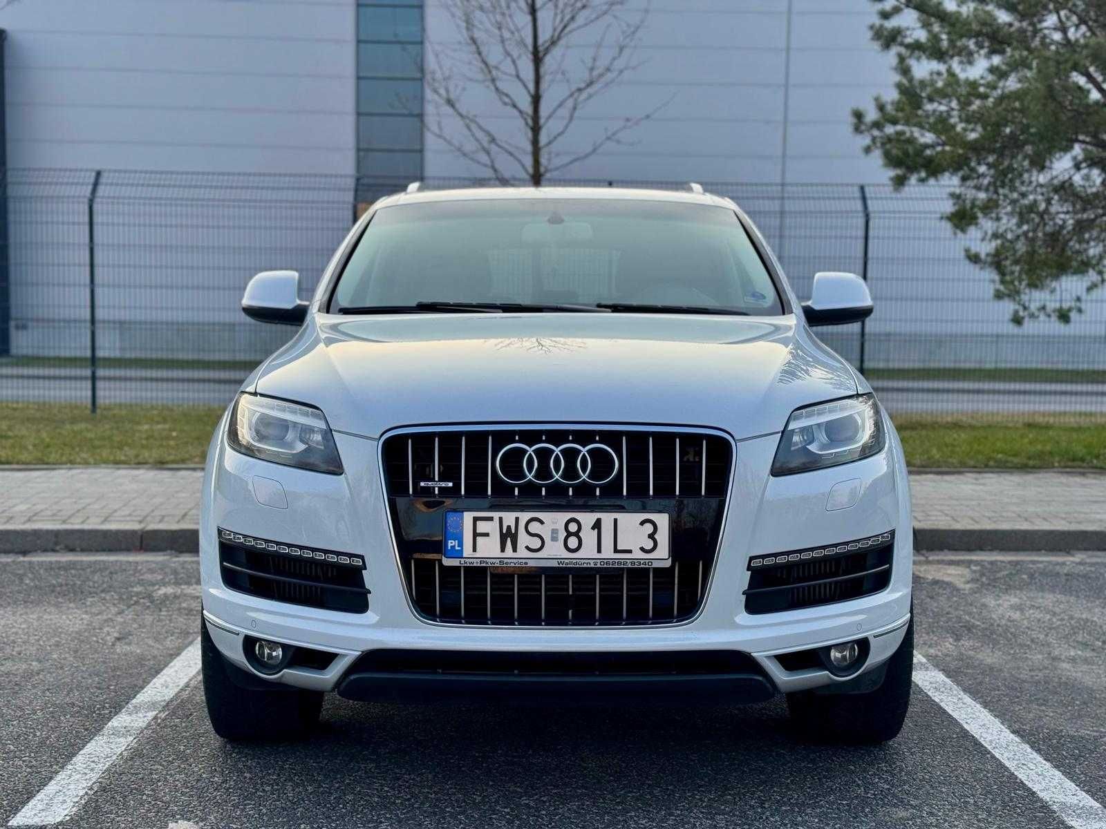 Bogate Audi Q7 2015