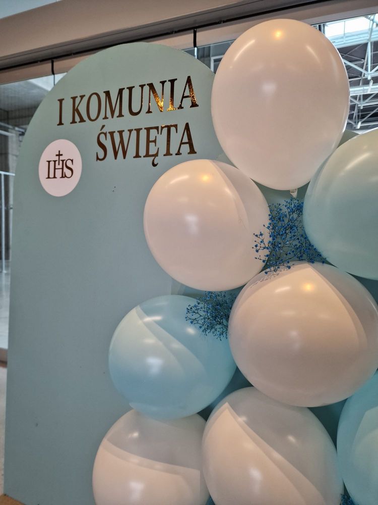 Ścianka dekoracyjna Komunia komunijna urodzinowa balonowa