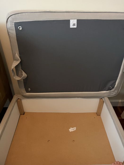 Repousa pes Ikea ektorp com 2 capas extra