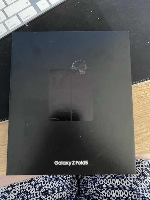 Samsung Galaxy Z Fold 5