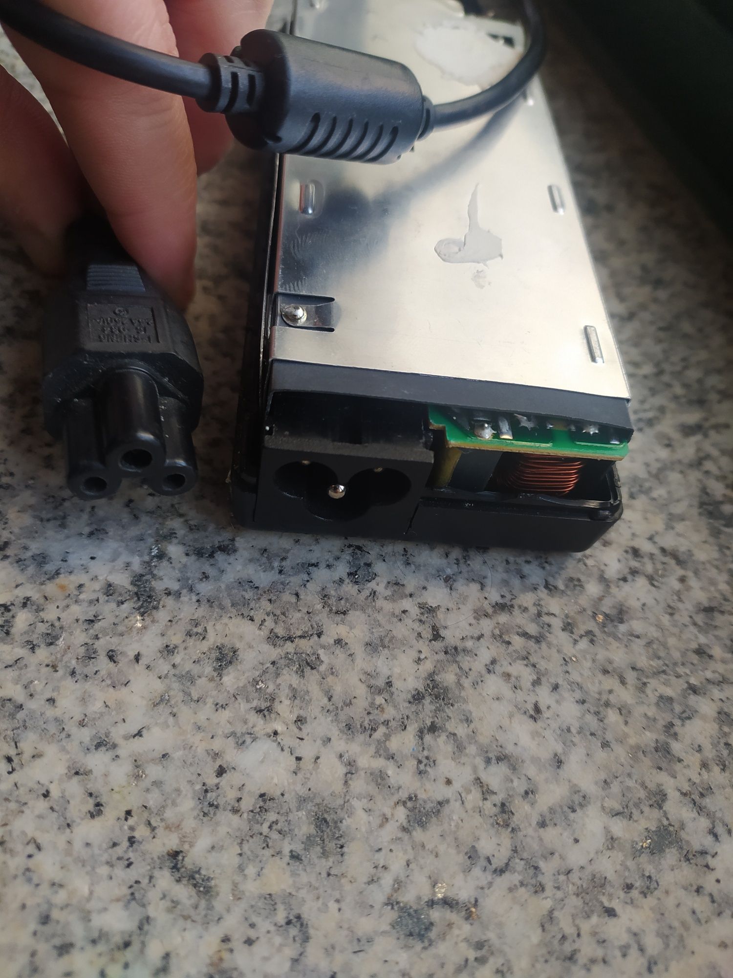 Carregador AC Adapter Computador Toshiba (peças ou arranjo)