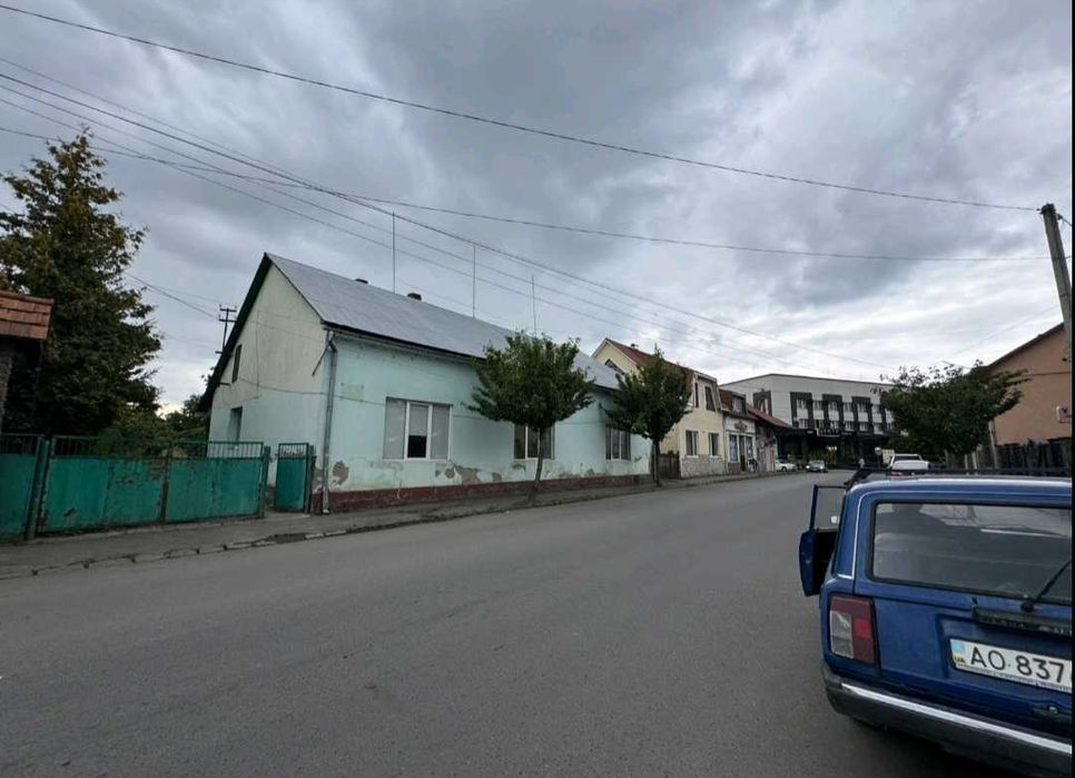 Нежитлові будівлі - м. Іршава, Закарпатська обл.