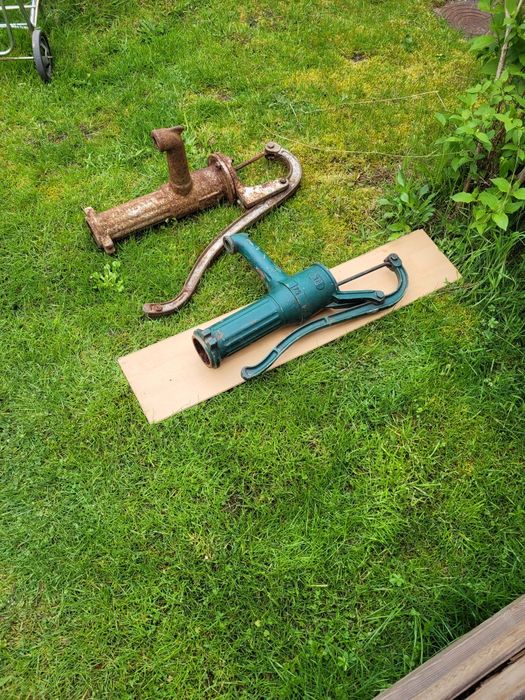 Pompy abisynki różne .