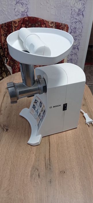 Мʼясорубка Bosch