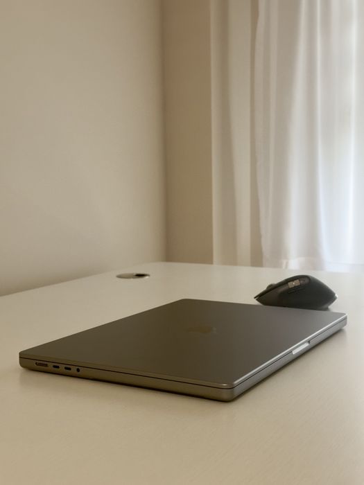 FVAT | Apple MacBook Pro 16,2" M1 Max 32GB RAM 1TB SSD Space Grey