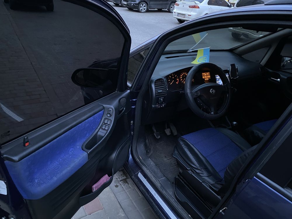 Продам Opel Zafira дизель