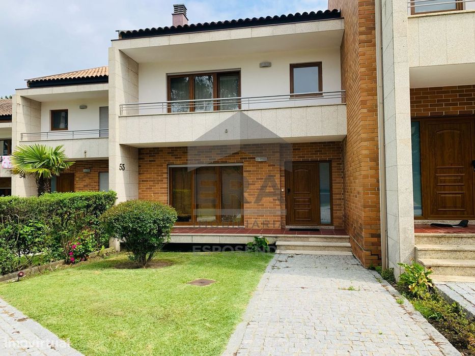 Moradia junto à praia de Ofir