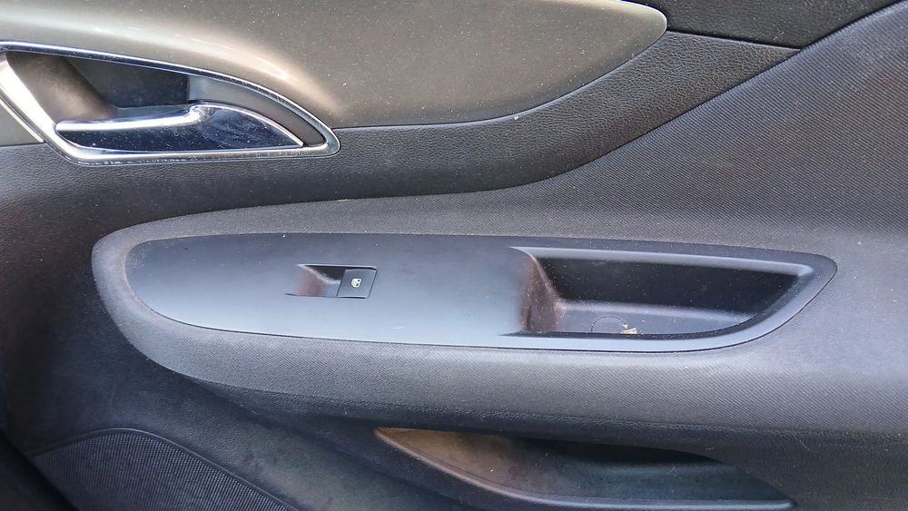 Comando / botão / interruptor vidros frente direito OPEL Mokka / Mokka