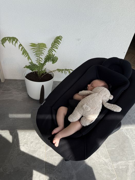 Баунсер , шезлонг Cybex Lemo black