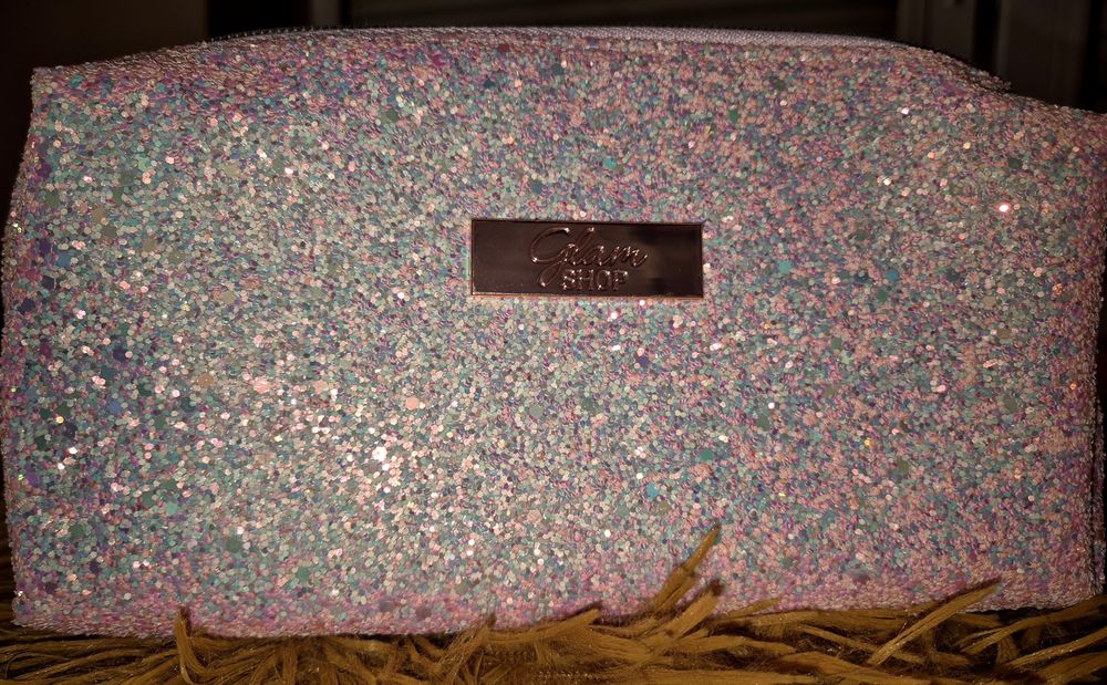 Glam Shop brokatowa kosmetyczka