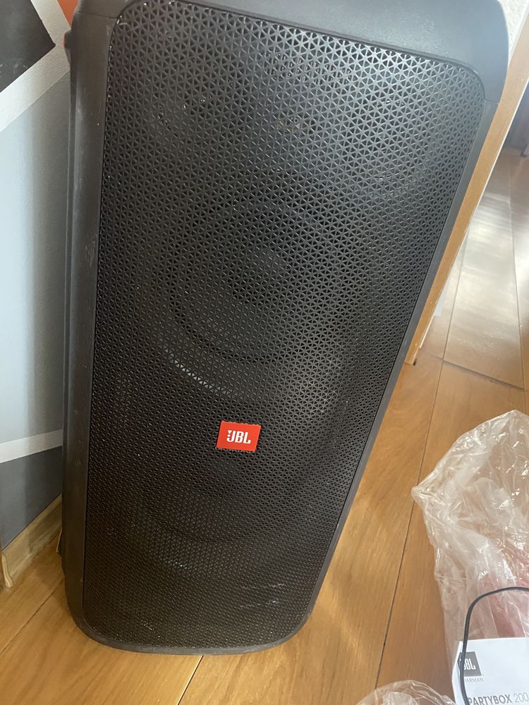 Jbl Party Box 300 . Аренда. Музика на мероприятие.