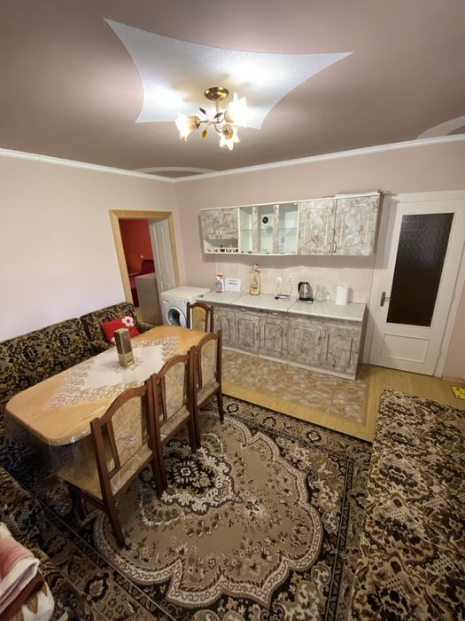 Продам будинок у передмісті Берееова