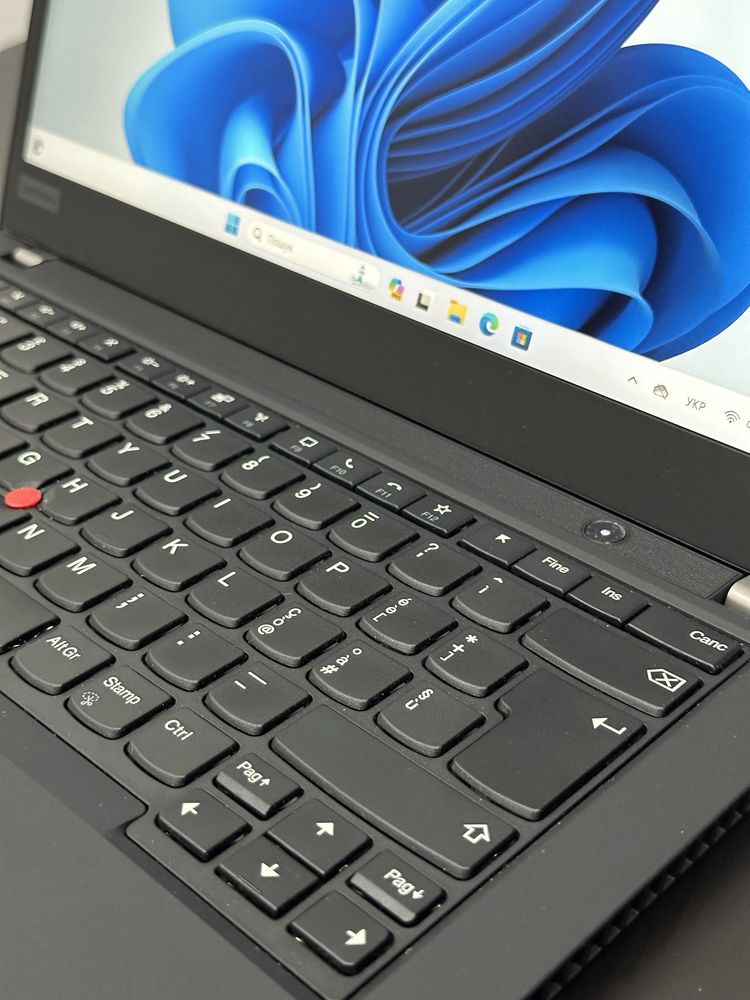 Lenovo ThinkPad T14 gen2; I7-1185G7