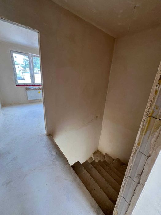Sprzedam dom jednorodzinny w zabudowie bliźniaczej w Piastowie
