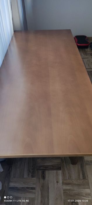 NOWY Stół  do salonu z buku