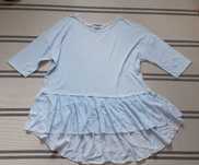 Długa bluzka z falbaną baby blue 44