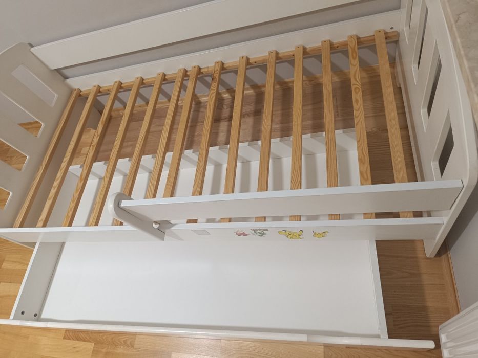 Łóżko piętrowe wysuwane