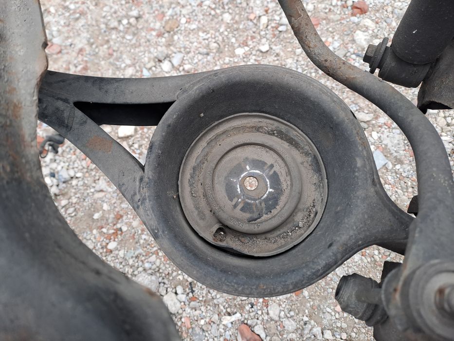 Belka zawieszenie tył Ford S-Max mk1 ładne komplet wahacze piasty