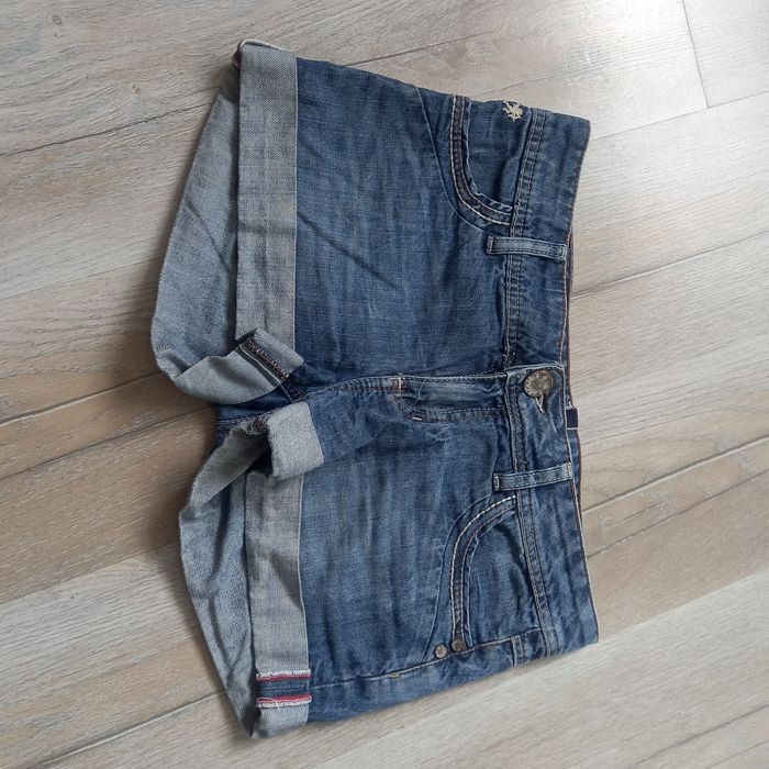 Spodenki jeans  dc by Esprit roz 38 Denim roz 27