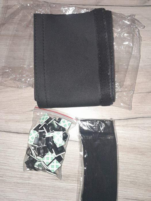 System zarządzania kablami, kanał 150cm 50 opasek 50 uchwytów