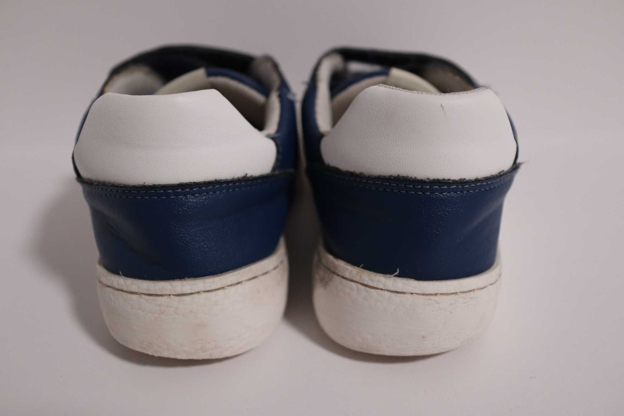 Sneakersy, adidaski primigi, rozmiar 30