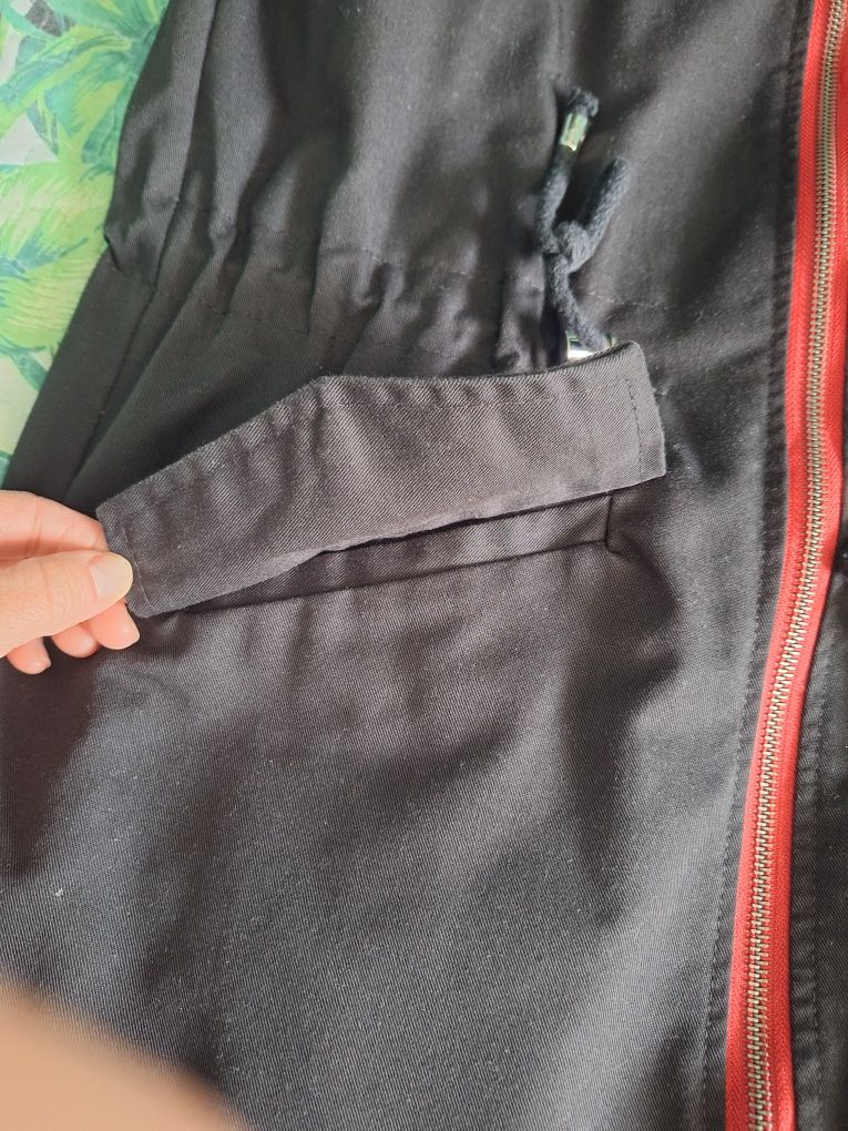 CAVARICCI r. XS/S parka czarna wiosna