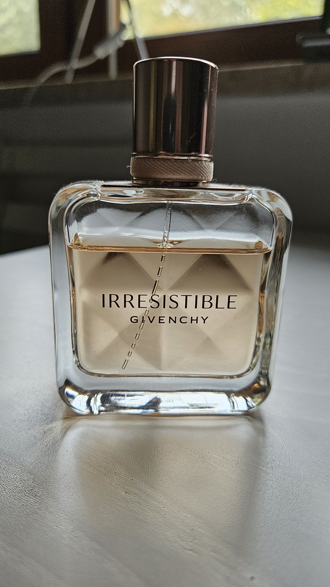 Givenchy Irresistible 50ml EDP eau de parfum perfumy notino