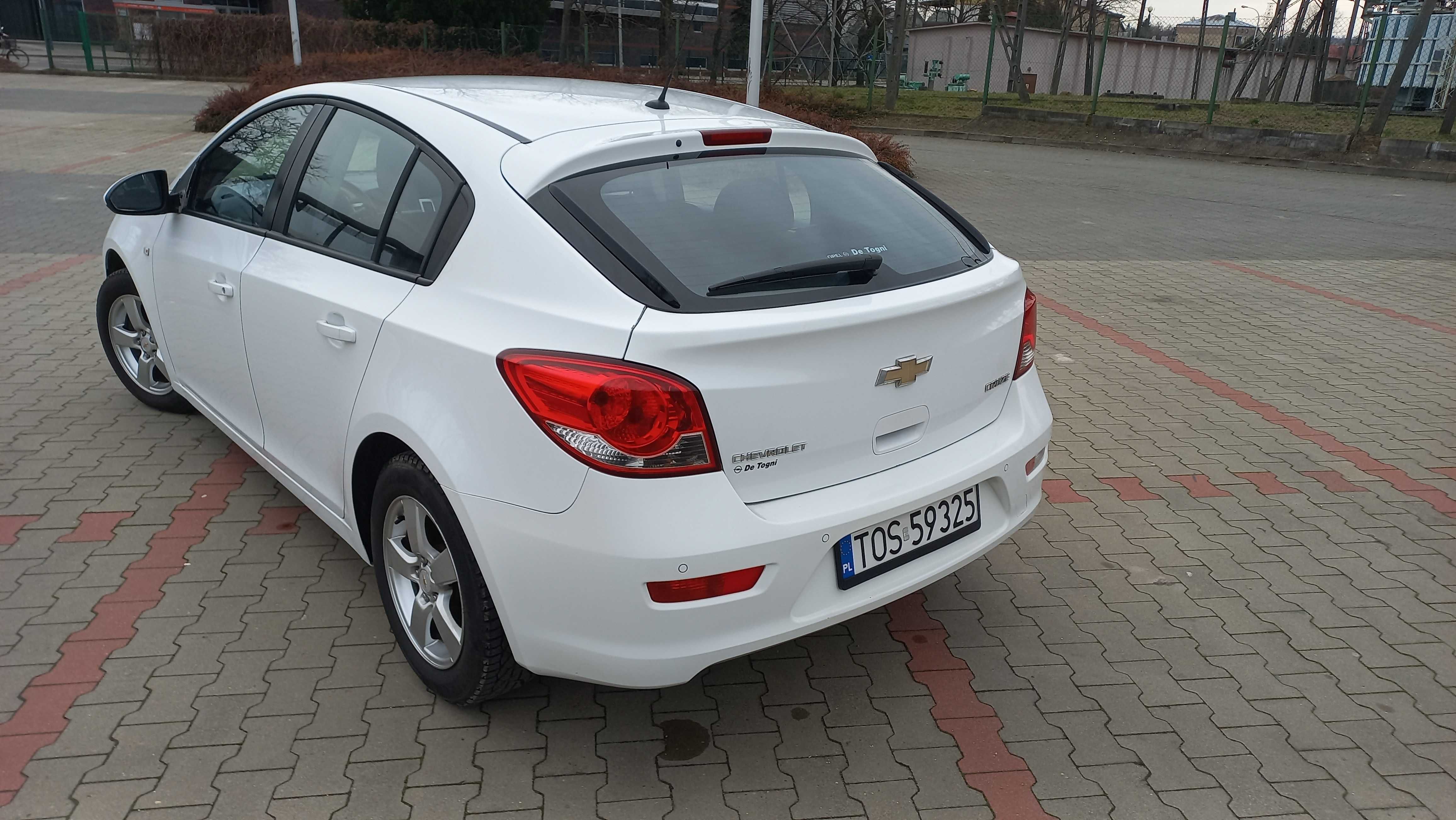 Chevrolet Cruze 1.8B + GAZ  2011 rok -auto do jazdy...