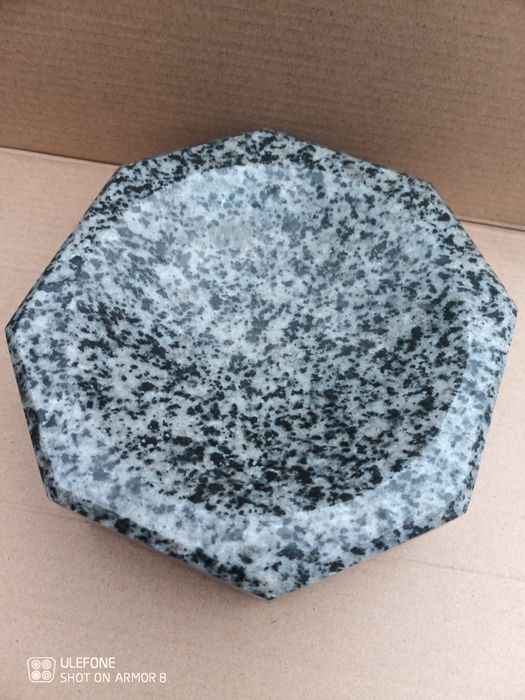 Попільнички гранітна