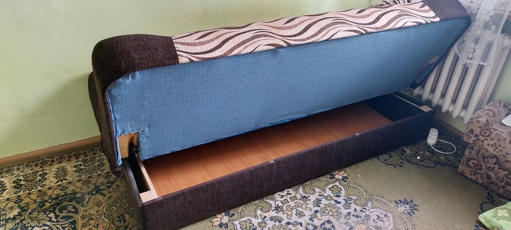 Kanapa rozkładana z funkcja spania