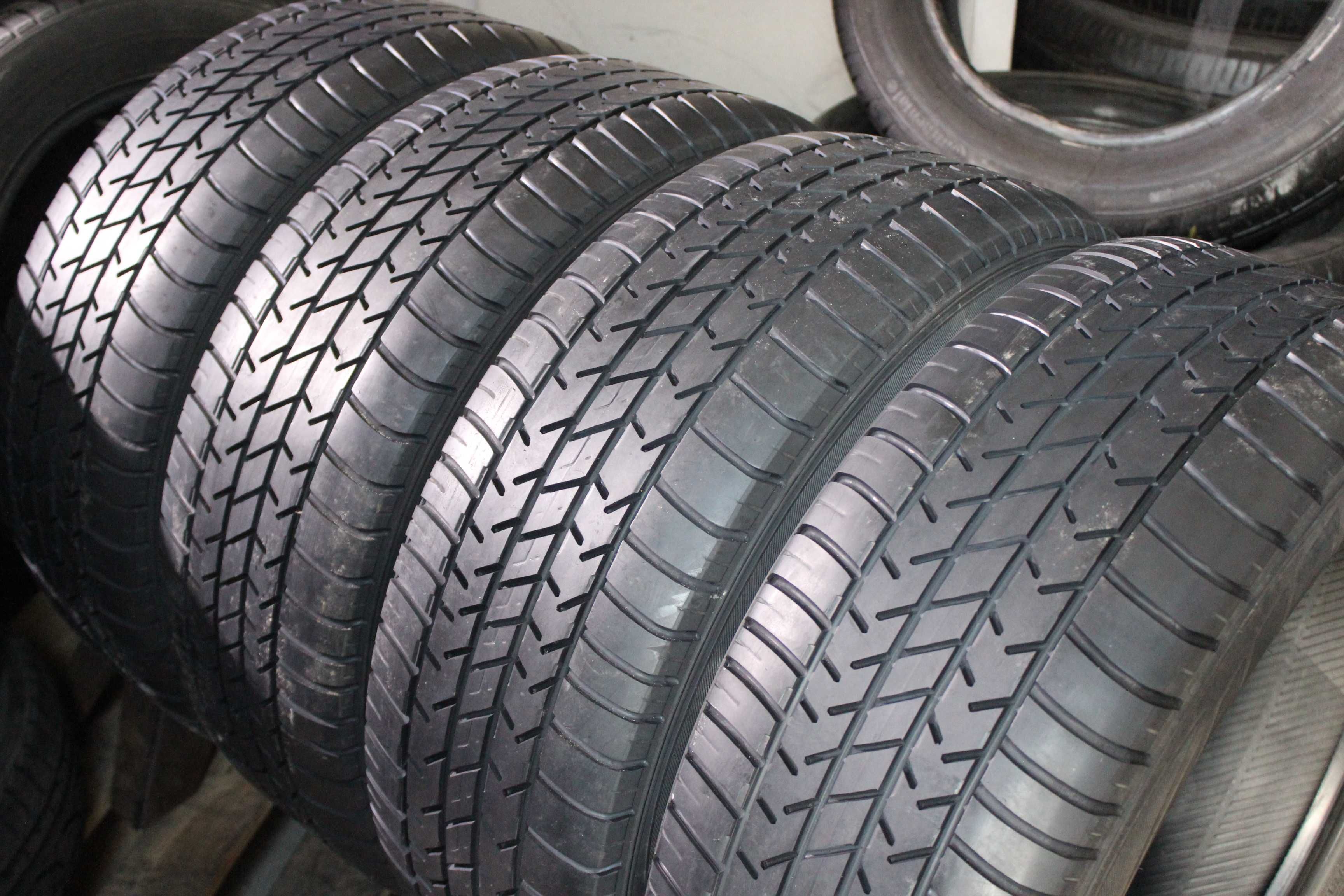 225-55-R18 DUNLOP SP SPORT летняя резина комплект 4штуки GERMANY