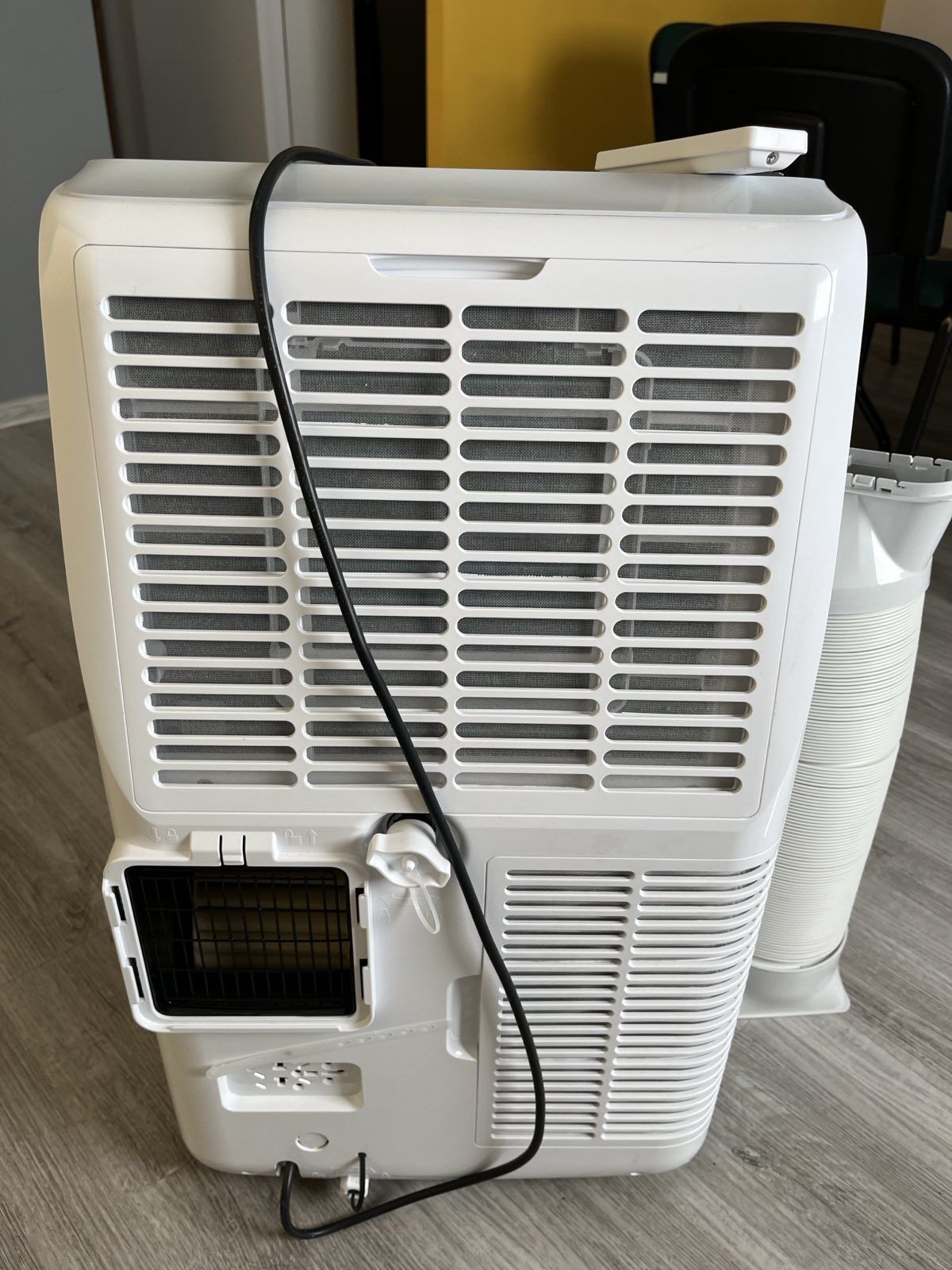 Klimatyzator przenośny WARMTEC KP46W