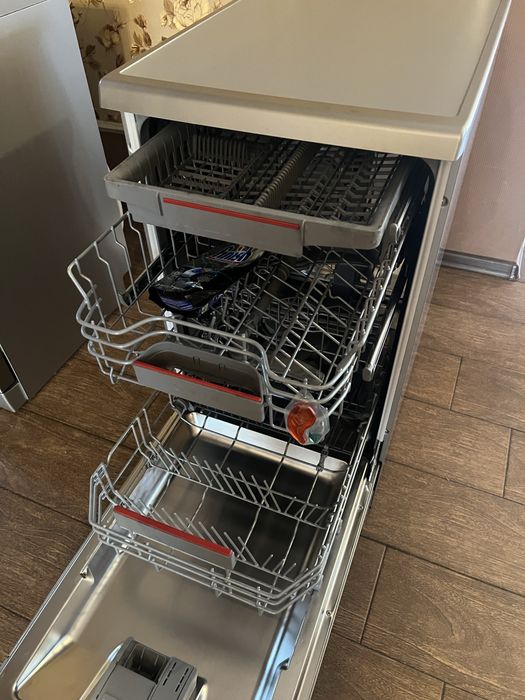 Посудомийна машина/окрема 45см Bosch Serie 4 Home Connect SPS4HMI53E