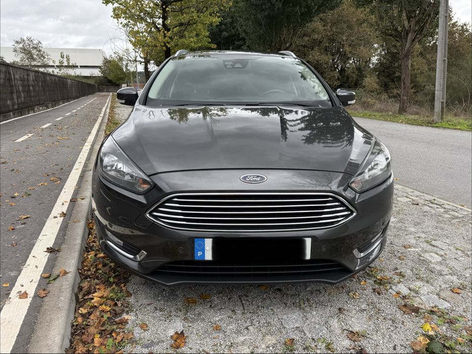 Ford Focus Titanium excelente estado