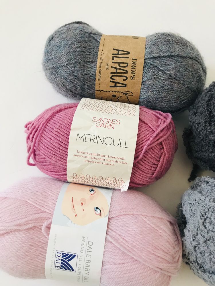 Włóczka - Wełna Merino, Cena/2 motki różowe