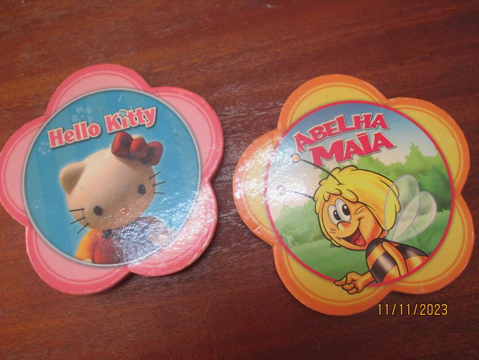 2 dvd de desenhos animados - Abelha Maia e Hello Kitty