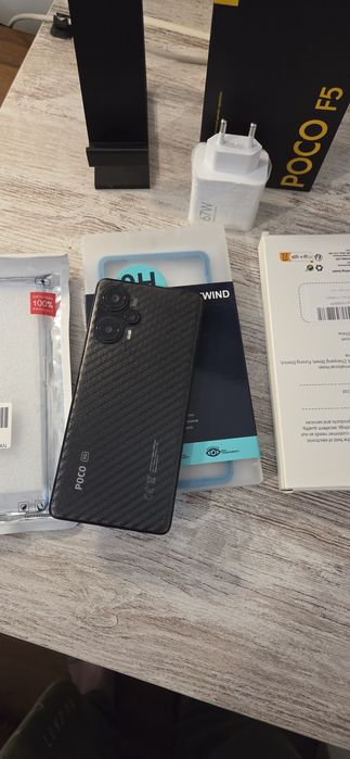 Xiaomi poco F5 igual a novo